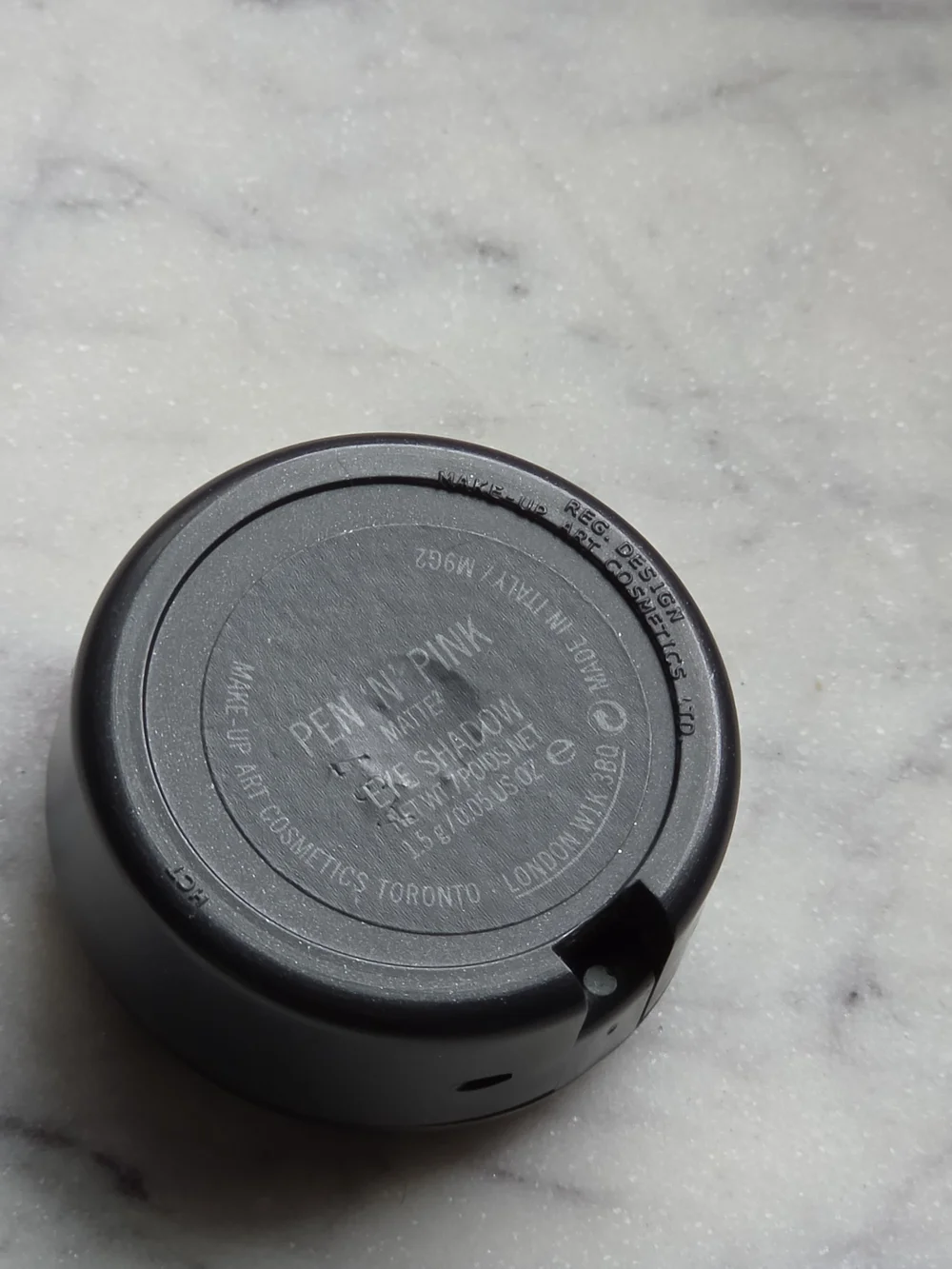 LIMITED EDITION MAC MATTE² EYESHADOW- 